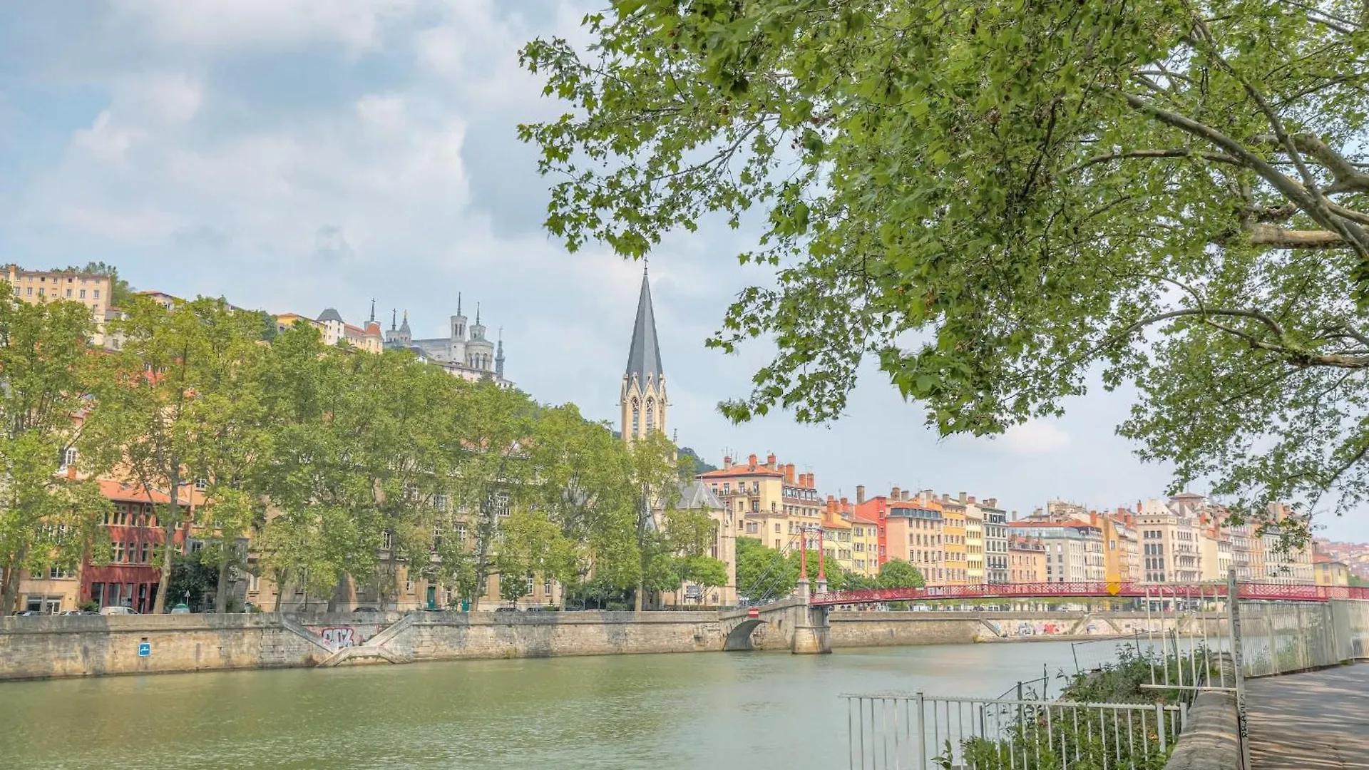 Appartement Le Raffine Avec Caractere En Hypercentre à Lyon